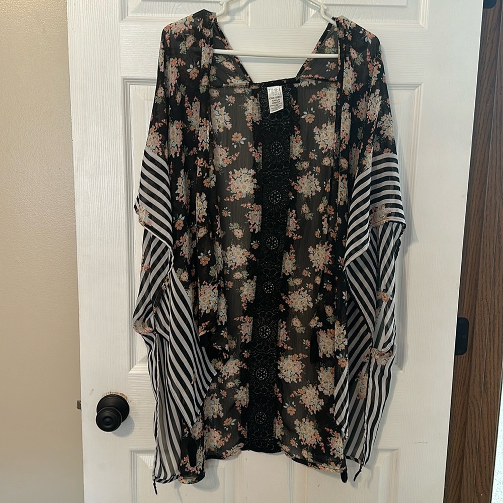 Floral kimono